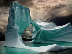 Leading Tickles iceberg
